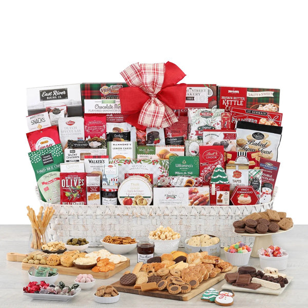 1359733-the-ultimate-holiday-gift-basket-thankfullyyours-thankfully-yours