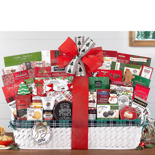 569-holiday-extravaganza-gift-basket-thankfullyyours